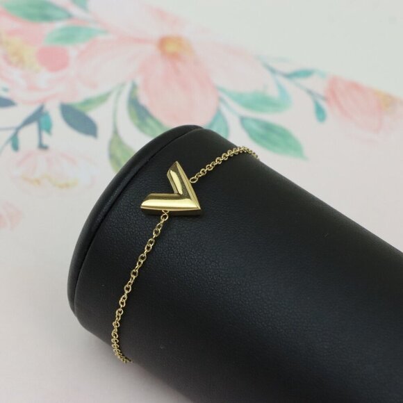 Yellow Gold Plated Chevron V Shape Charm Bracelet Adjustable, XPBL0624 - Picture 8 of 12